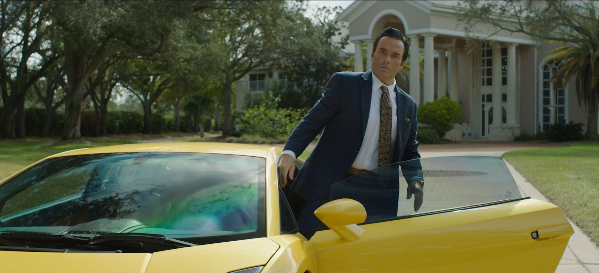 Arthur intense close-up